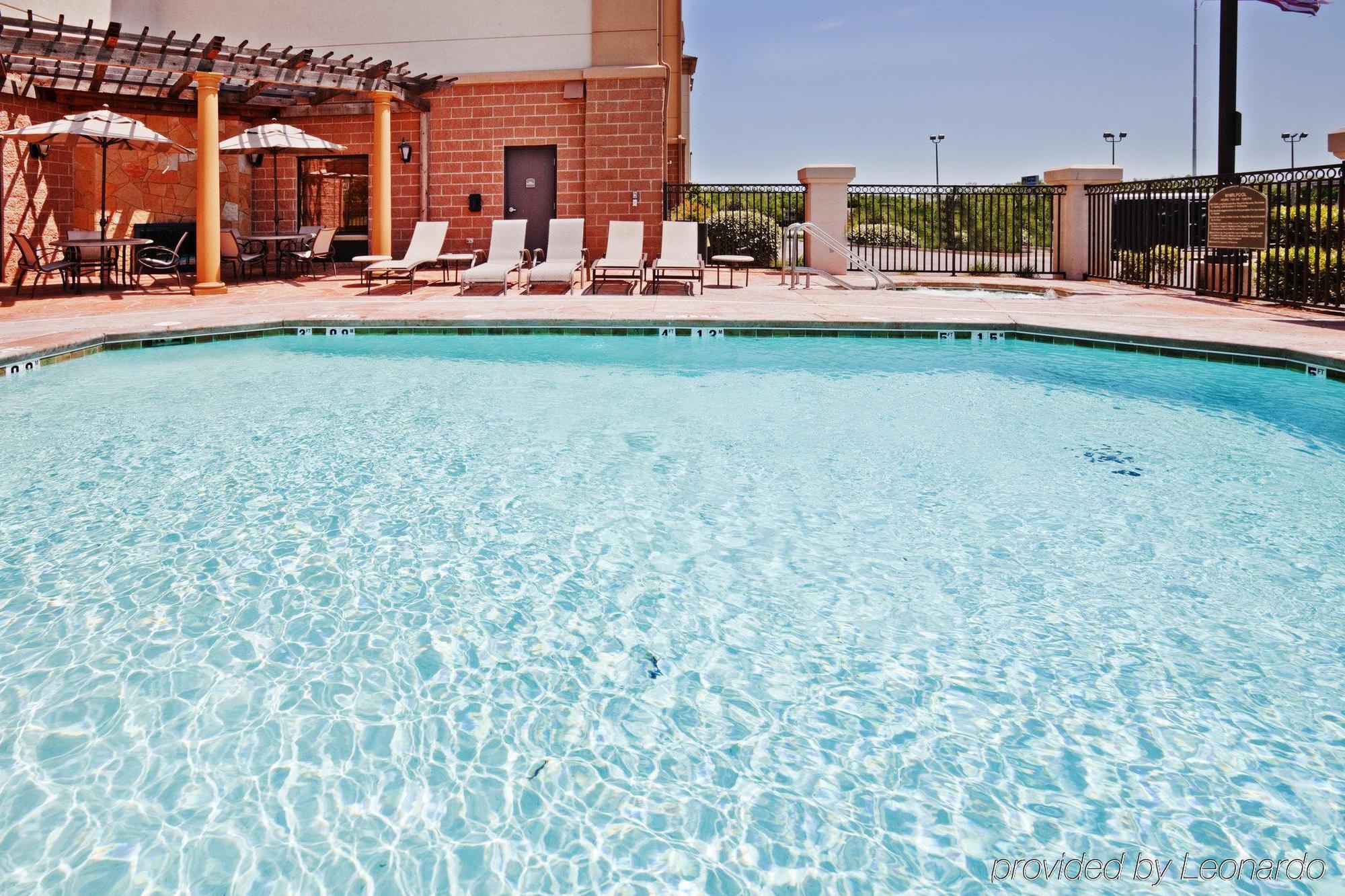 Holiday Inn Express Hotel & Suites Lawton-Fort Sill By Ihg Exteriör bild
