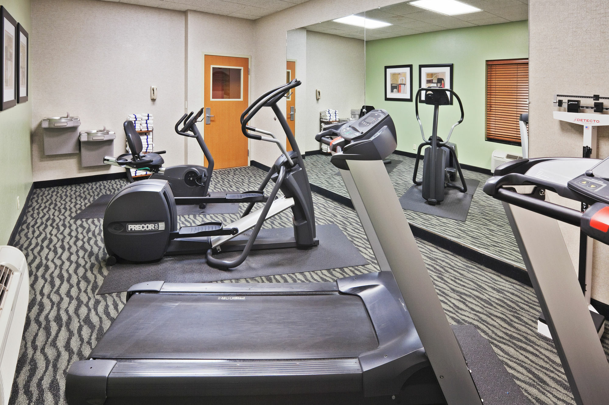 Holiday Inn Express Hotel & Suites Lawton-Fort Sill By Ihg Exteriör bild